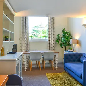 https://county-house-apartment.yorkshirehotels.net